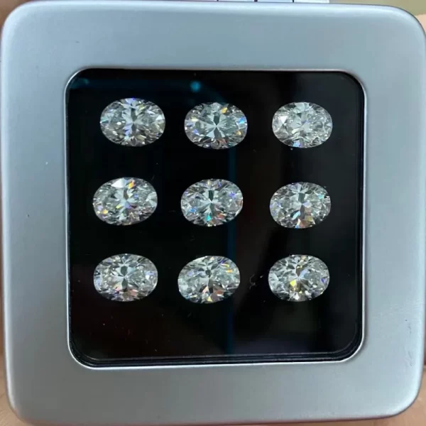 oval moissanite 3